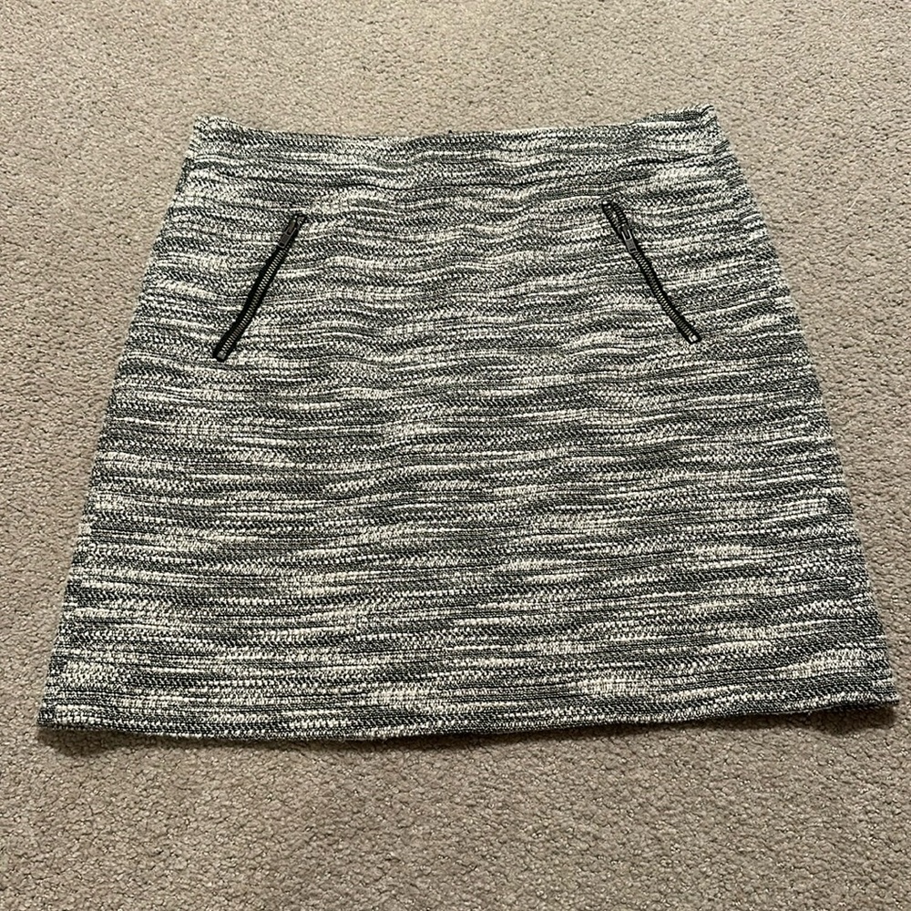 Loft skirt